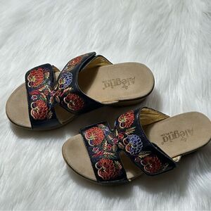 Alegria Women's Embroidered Black Sandals